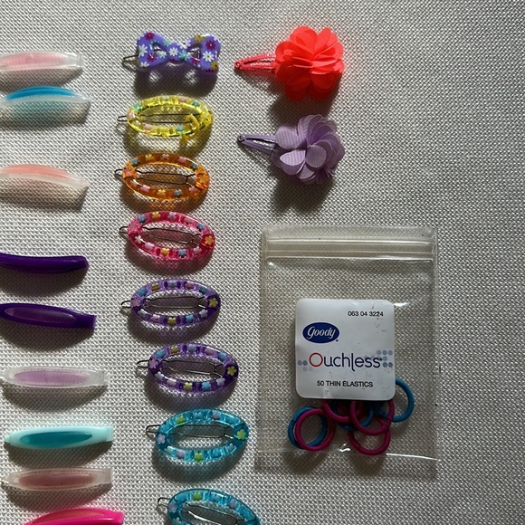 Hair Accessories Bundle - Picture 8 of 9